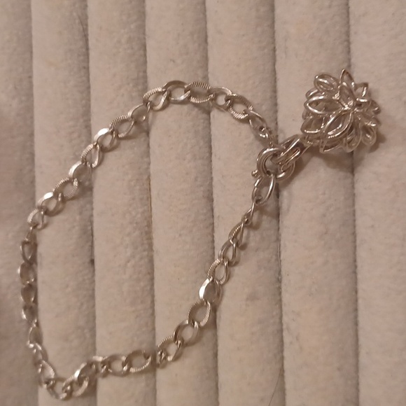 Sterling silver locket bracelet - Picture 1 of 2